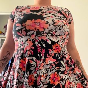 Aeropostale MEDIUM Floral Dress